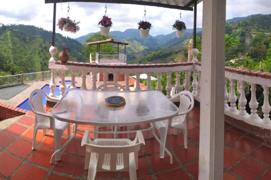 Apartamento Campestre Manizales Exterior foto
